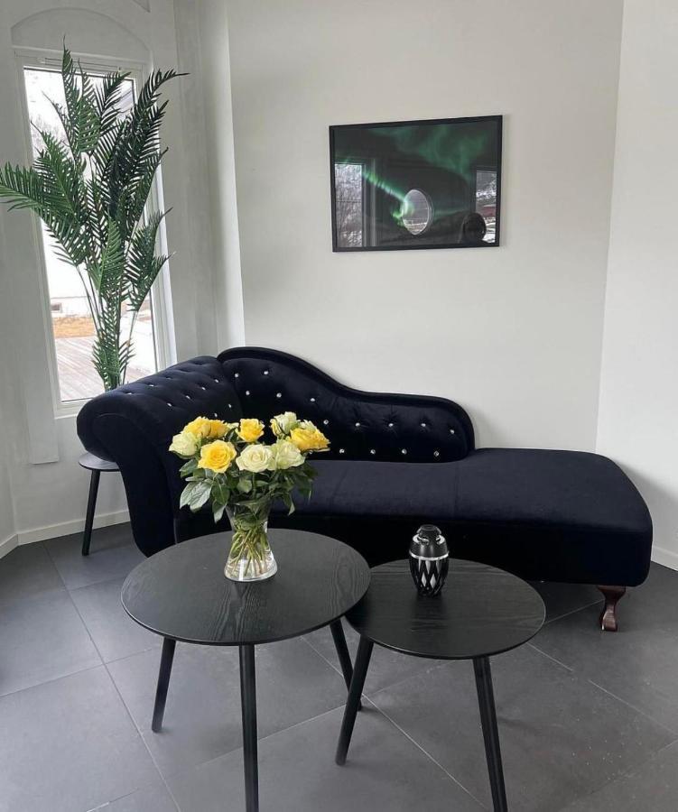 Senja Living Aparthotel Stonglandseidet Εξωτερικό φωτογραφία