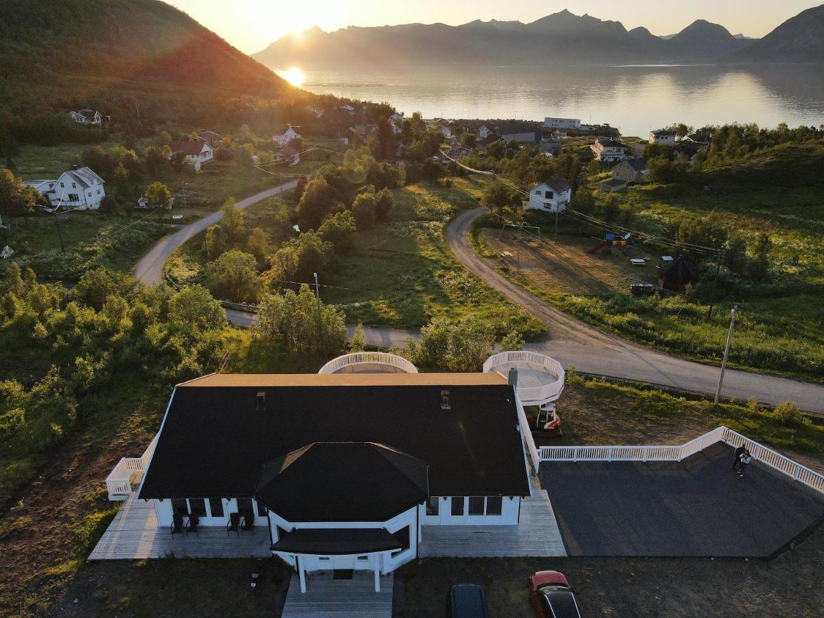 Senja Living Aparthotel Stonglandseidet Εξωτερικό φωτογραφία